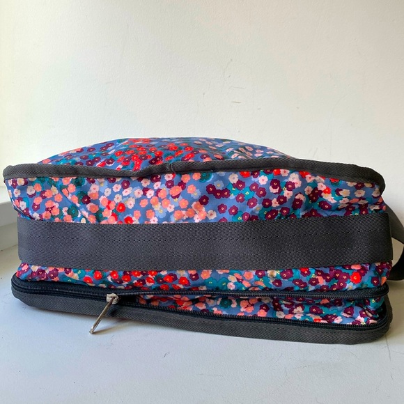 LeSportsac Multicolor Floral Crossbody Bag - Picture 4 of 16